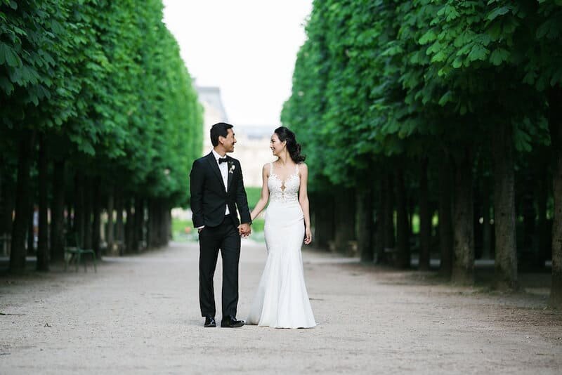 Louvre-gardens-bride-groom-pictures