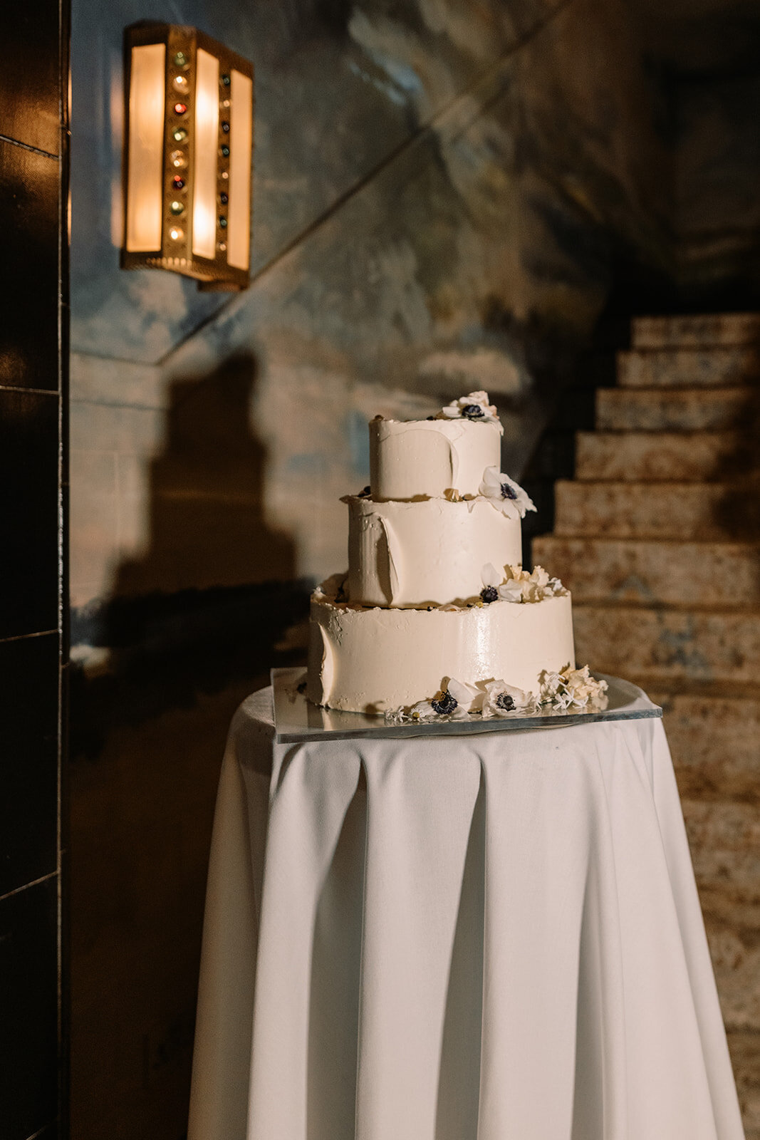 luxury-wedding-cake-violet-cakes-london