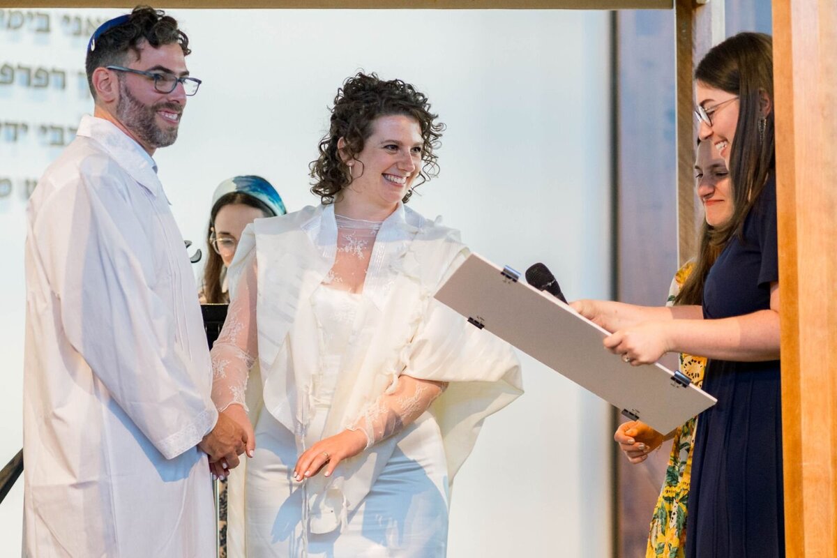 Eliana-Melmed-Photography-Chicago-LosAngeles-Jewish-WeddingPhotography-ShulaNoah-Chuppah-00255