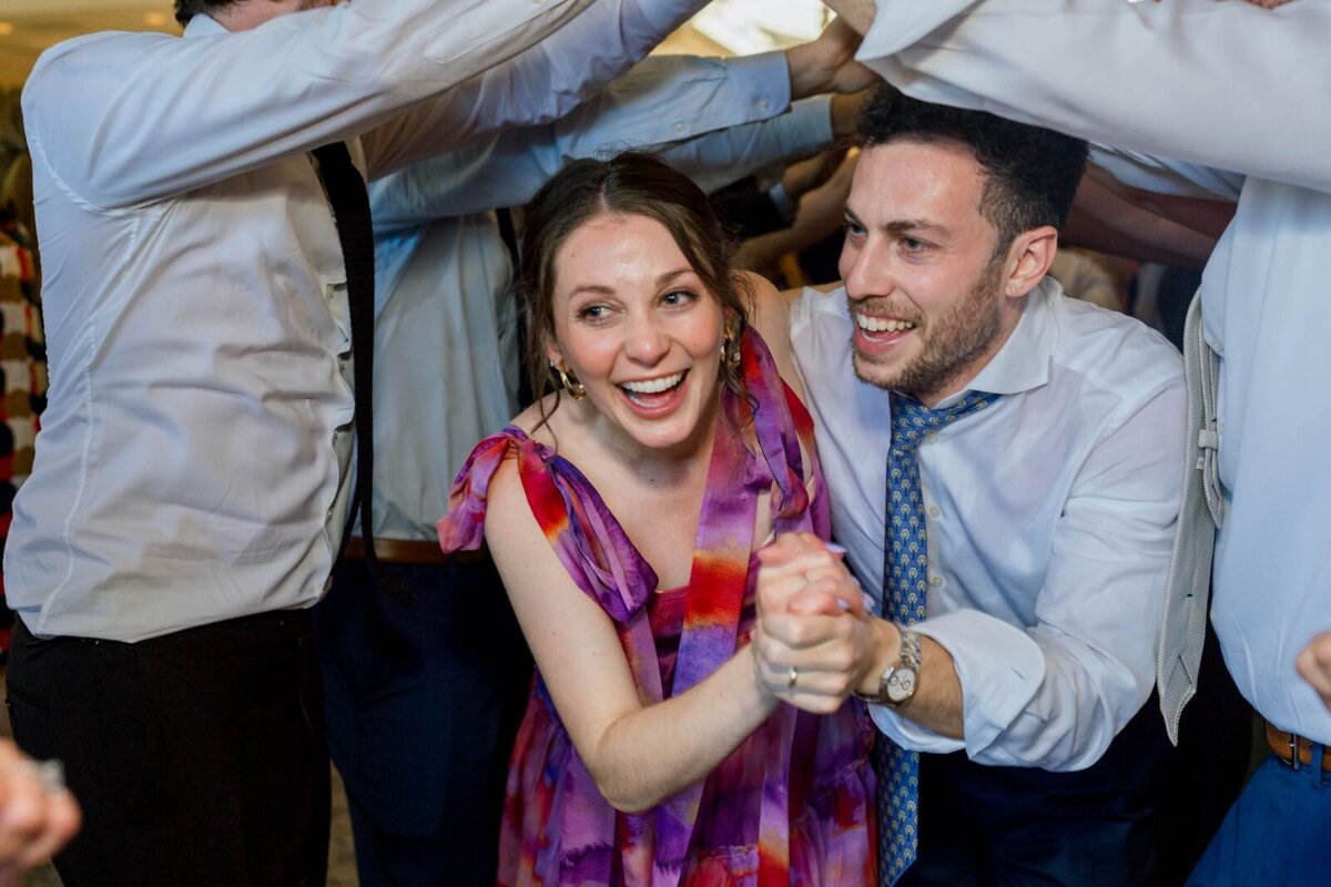 Eliana-Melmed-Photography-Chicago-LosAngeles-Jewish-WeddingPhotography-ShulaNoah-SneakPeek-00099