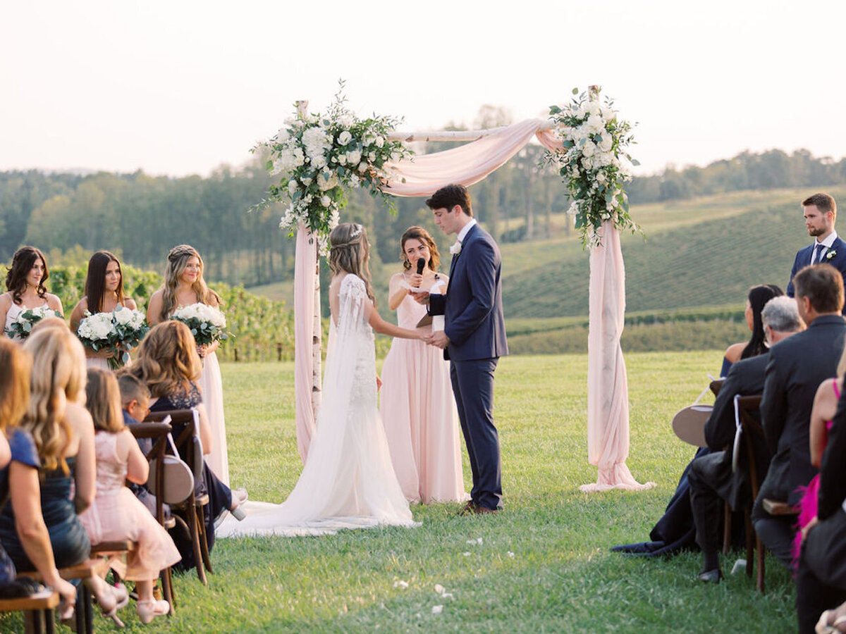 Megan-Brandon-Stone-Tower-Winery-Wedding-The-finer-points-event-planning-Kir2ben-photography00006
