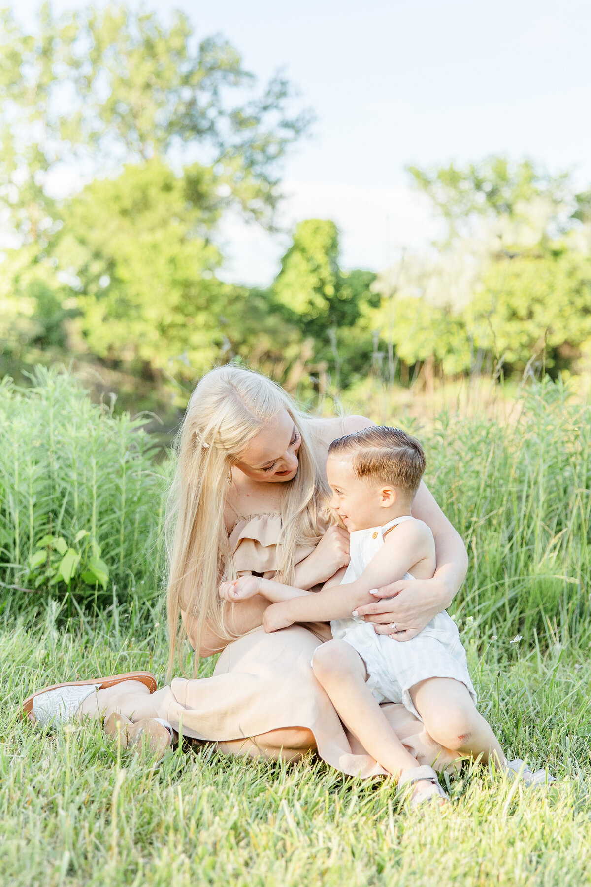 mom-and-son-family-photography-session-sydney-madison-photography
