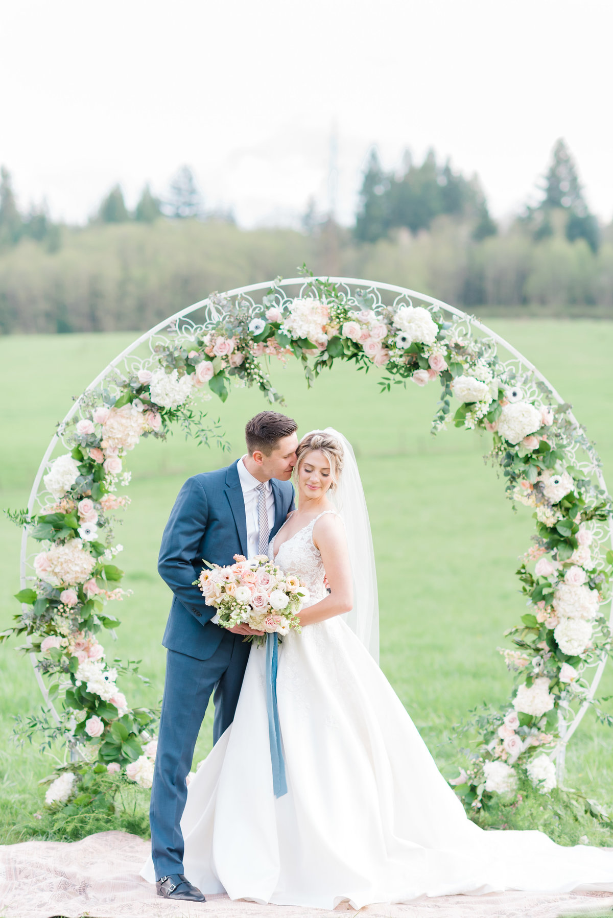 Kalahan and Sean Photography Wedding Engagement Photographer Portland Oregon Light Airy Destination Luxury16