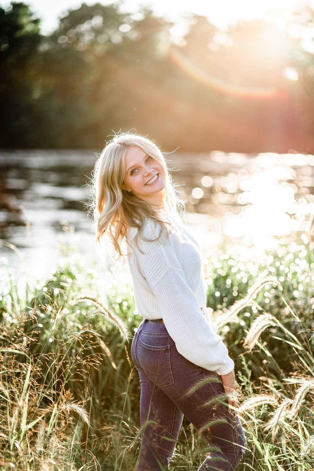 Kari-Pritzl-Photography-Senior-photgrapher-Eau Claire-Fall-Creek-WI  (18)