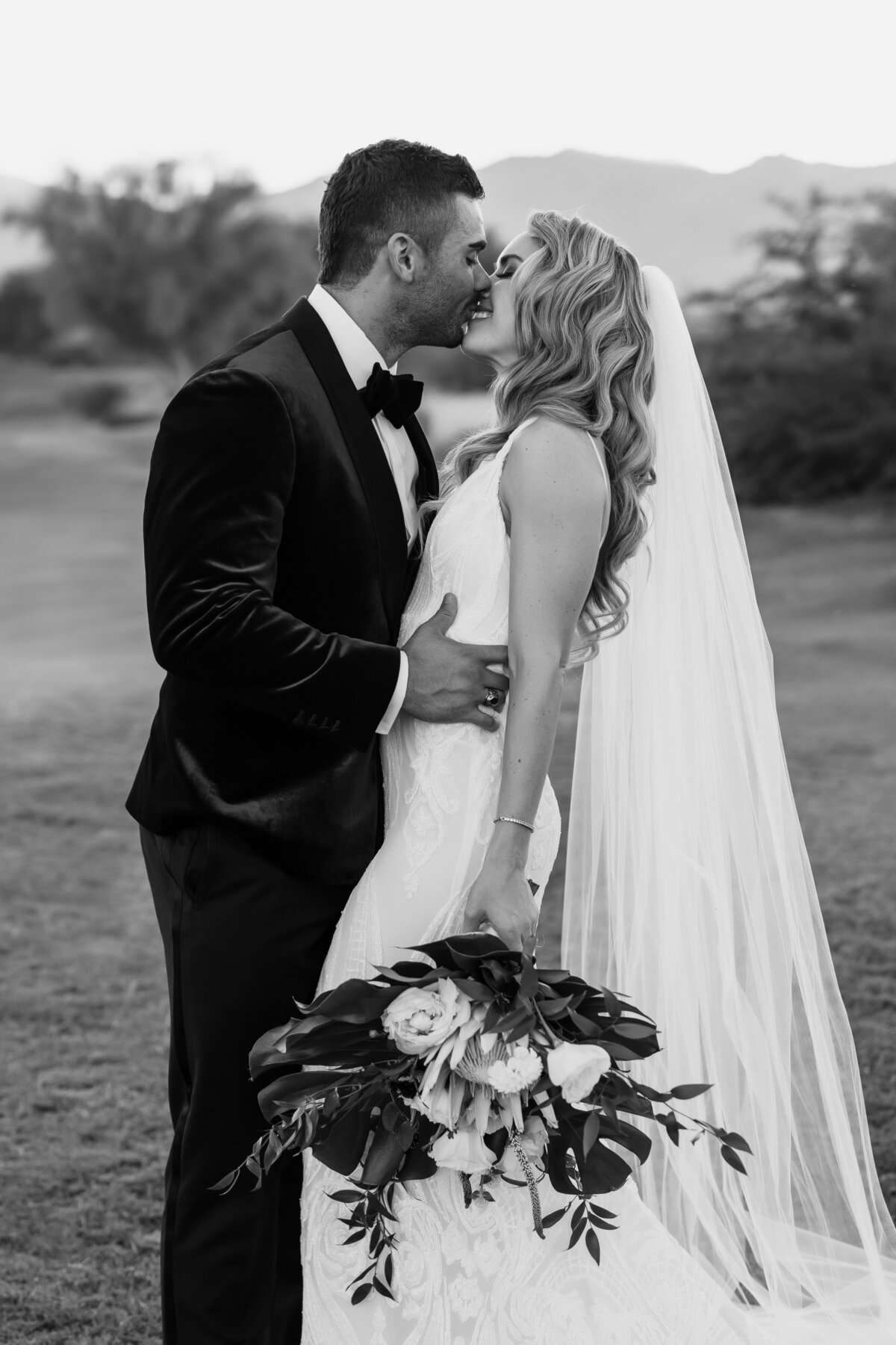 Ali-Joey_Palm-Springs-Wedding_Hannah-Berglund-Photography-649