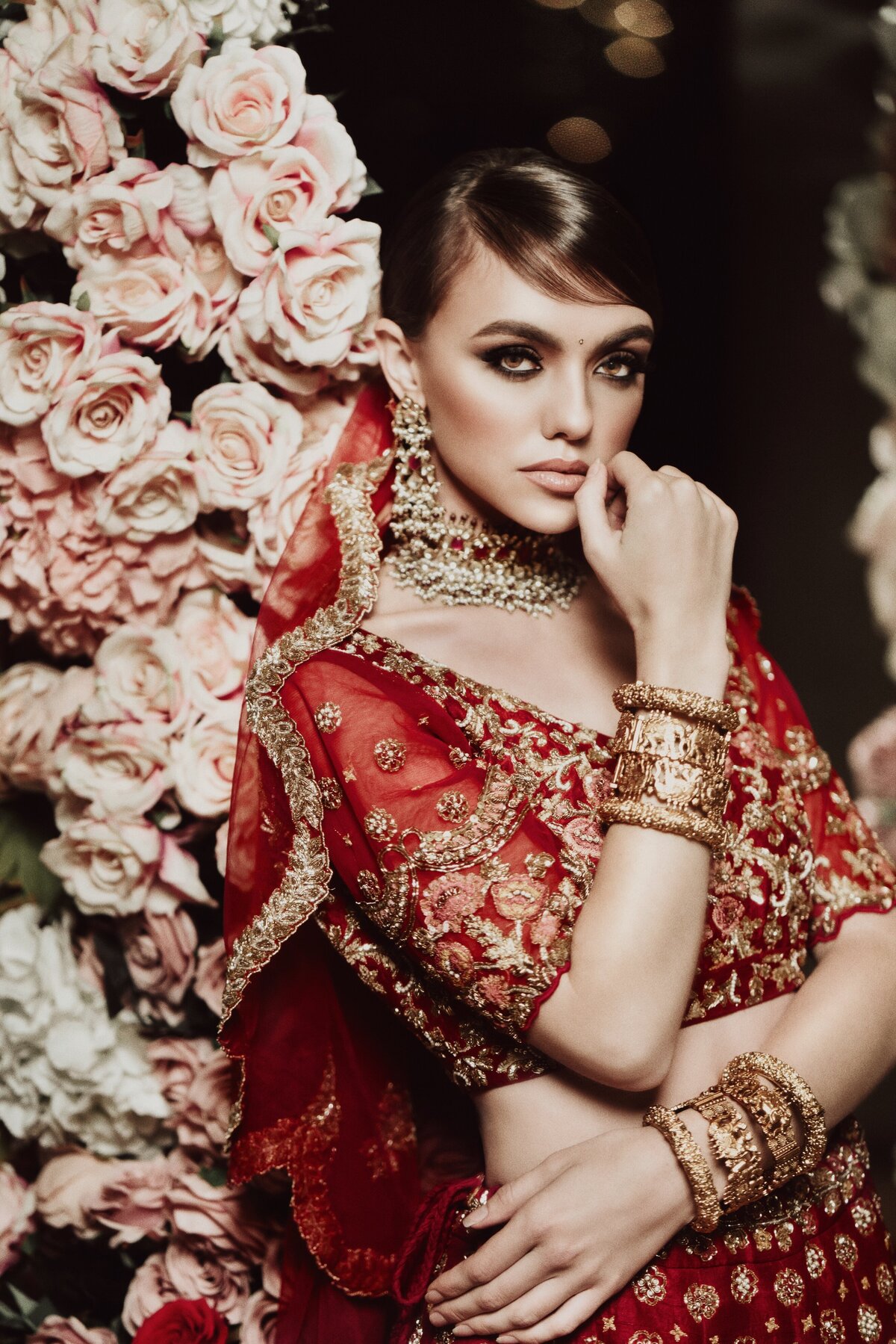 red-white-blush-pink-indian-hindu-sikh-wedding-ceremony-bride-11