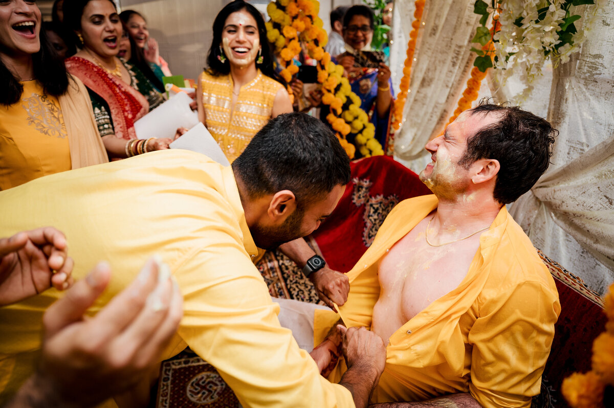 Ishan Fotografi offers natural, candid moments photos for your NJ wedding.
