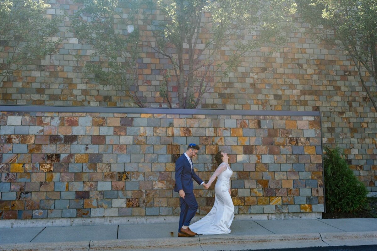 Eliana-Melmed-Photography-Chicago-LosAngeles-Jewish-WeddingPhotography-ShulaNoah-CouplesPortraits-00129