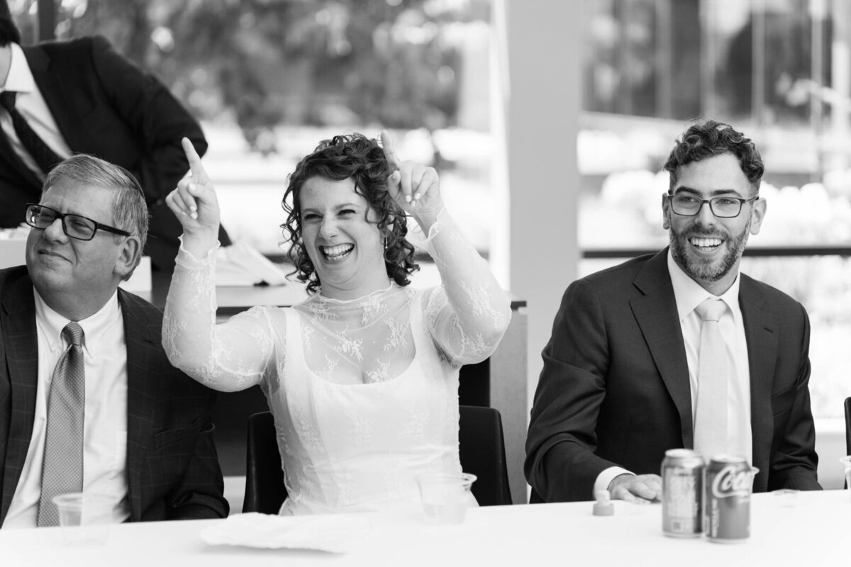 Eliana-Melmed-Photography-Chicago-LosAngeles-Jewish-WeddingPhotography-ShulaNoah-Tisch-00193