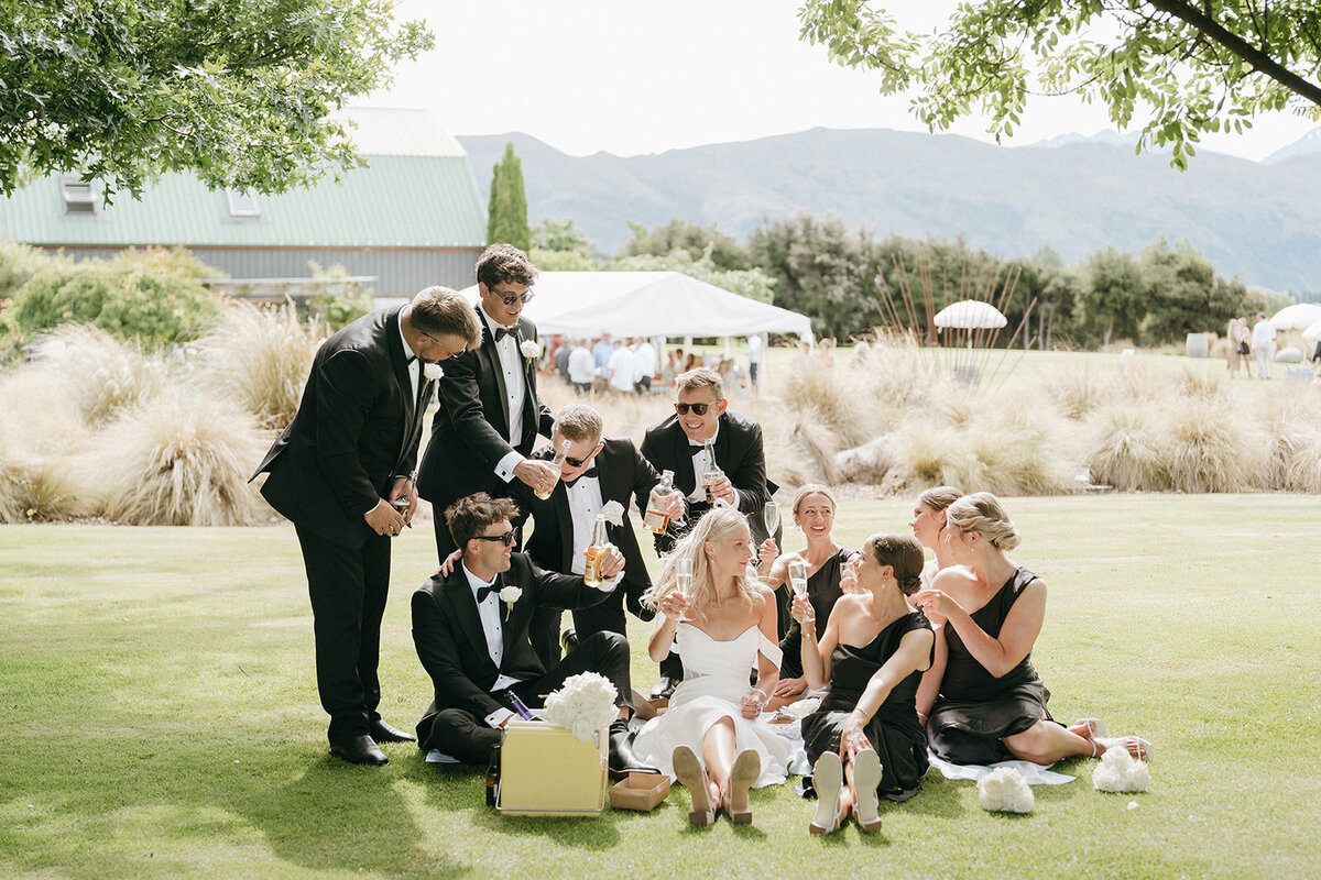 Melissa Clark Photography - Queenstown Wedding Photographer - Brenna & Taylor - Lookoutlodge Wedding-396