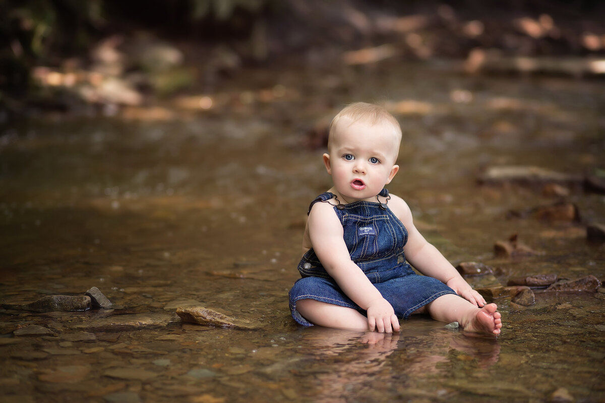 outdoor water baby photography