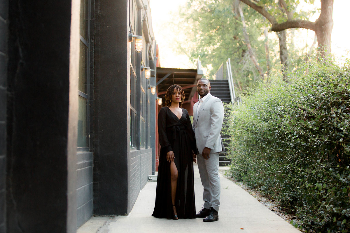 Powerful Black Couples Poses for Engagement Photo