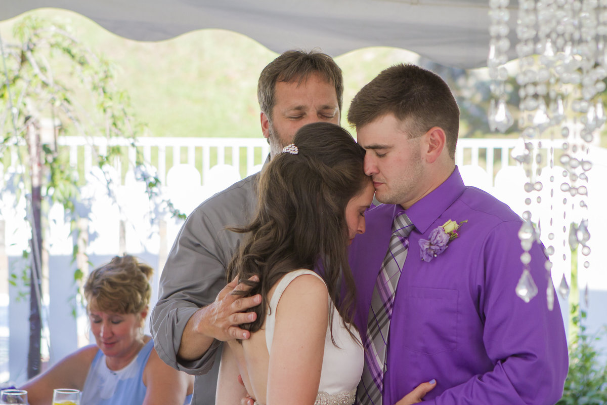 Jordan and Kelcee have an outoor Pittsburgh Pa Wedding at a family home.