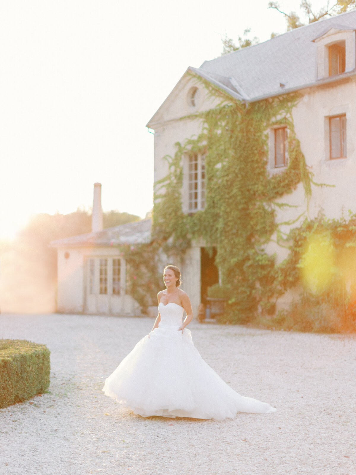 55-02092017-IMG_4778-Modifier-2-Olivia-Poncelet-Wedding-Photographer-France-Bourgogne-WEB-150