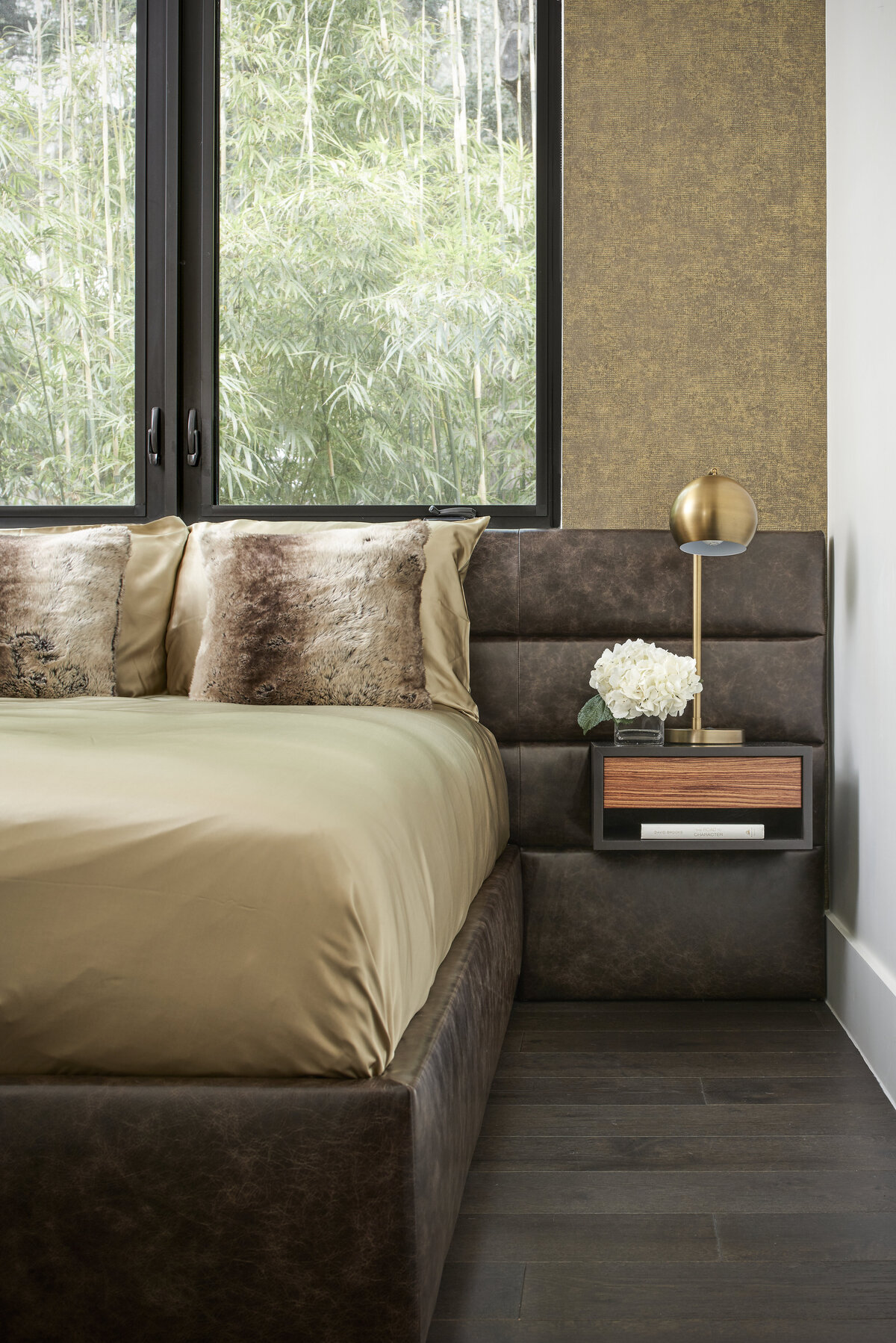 Elegant Design Guest Bedroom Design
