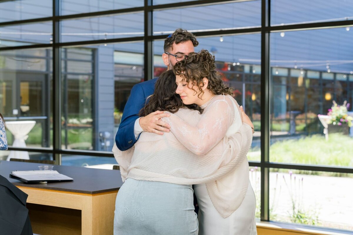 Eliana-Melmed-Photography-Chicago-LosAngeles-Jewish-WeddingPhotography-ShulaNoah-Ketubah-00100