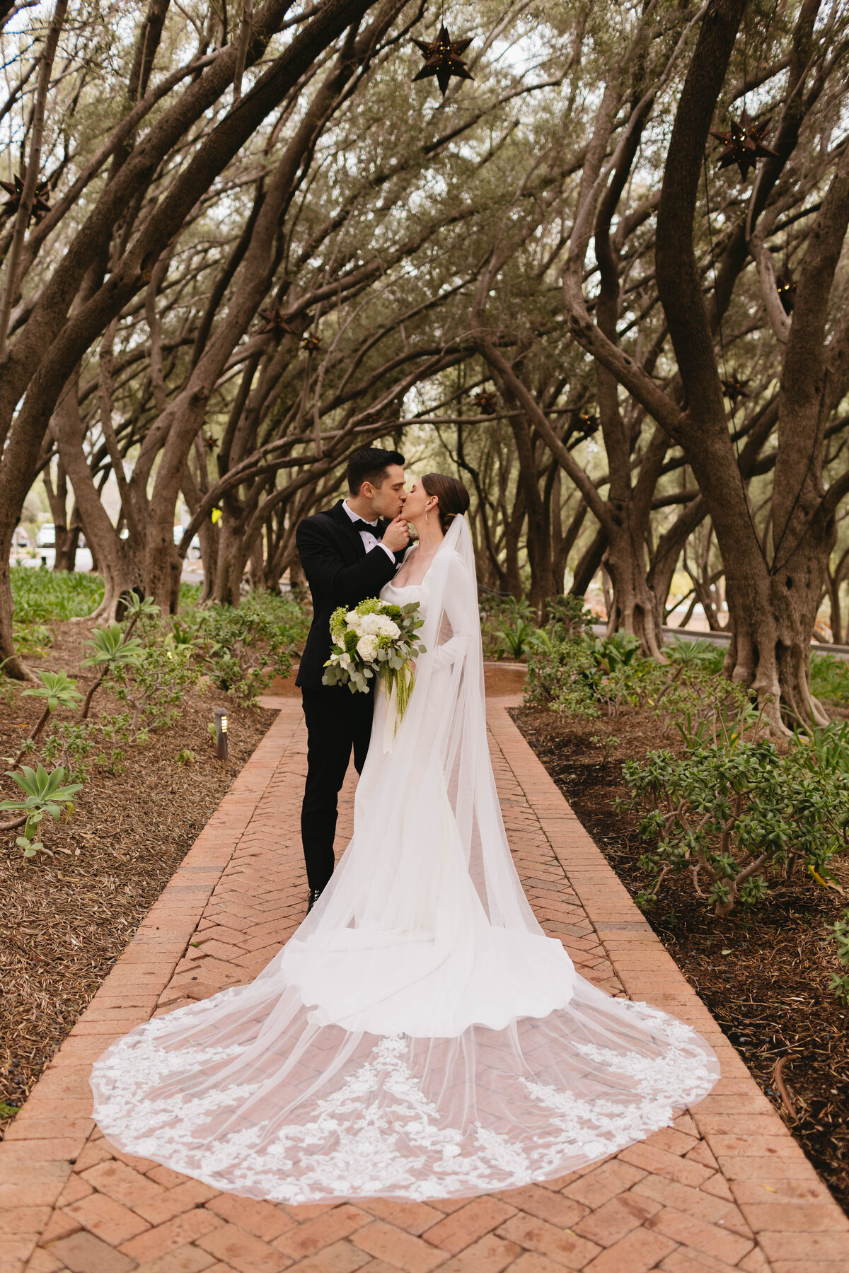 0084Padua_Hills_Wedding_B&A