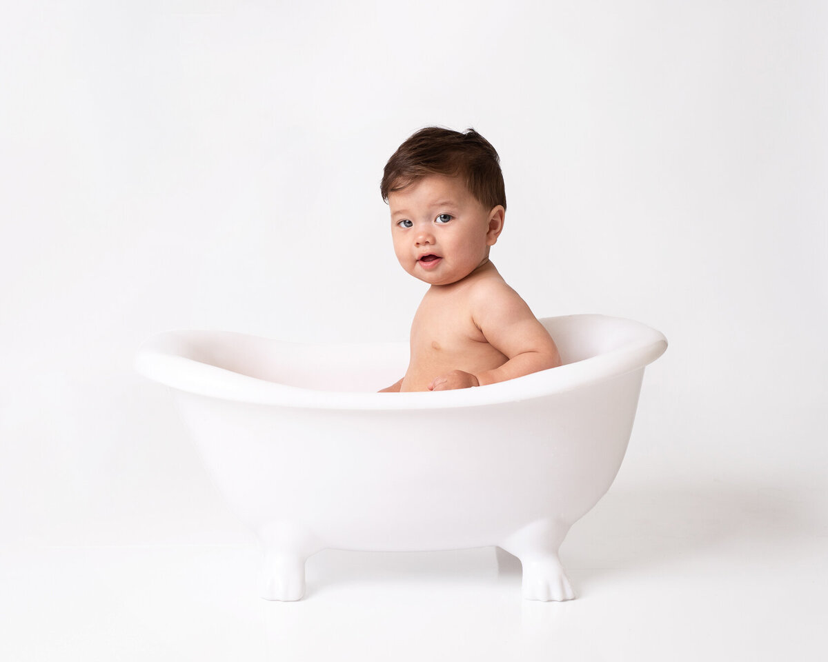 Baby in a bath Tub Photoshoot in Houston