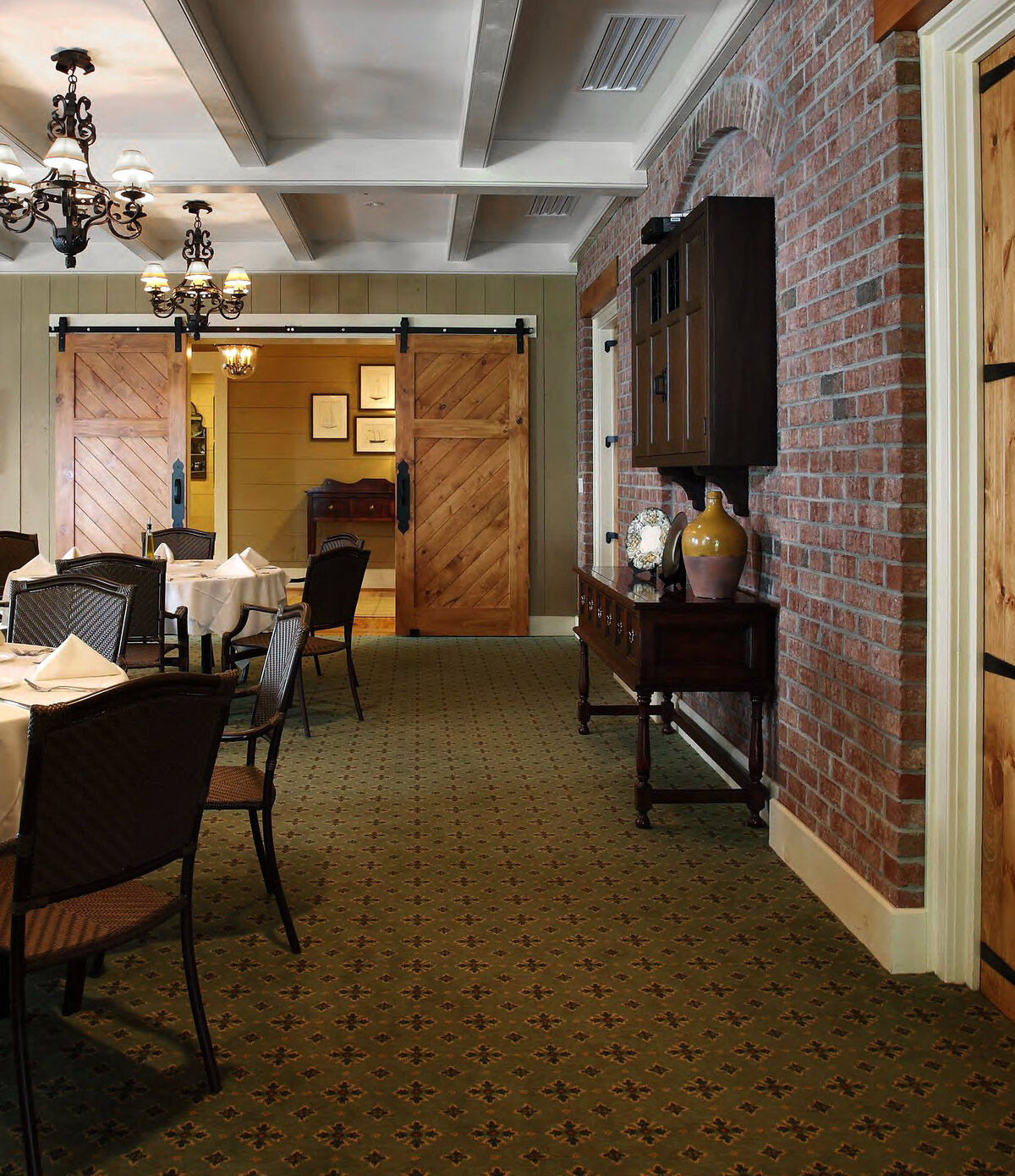 interior view of the dining room at The Reserve Club at St. James Plantation