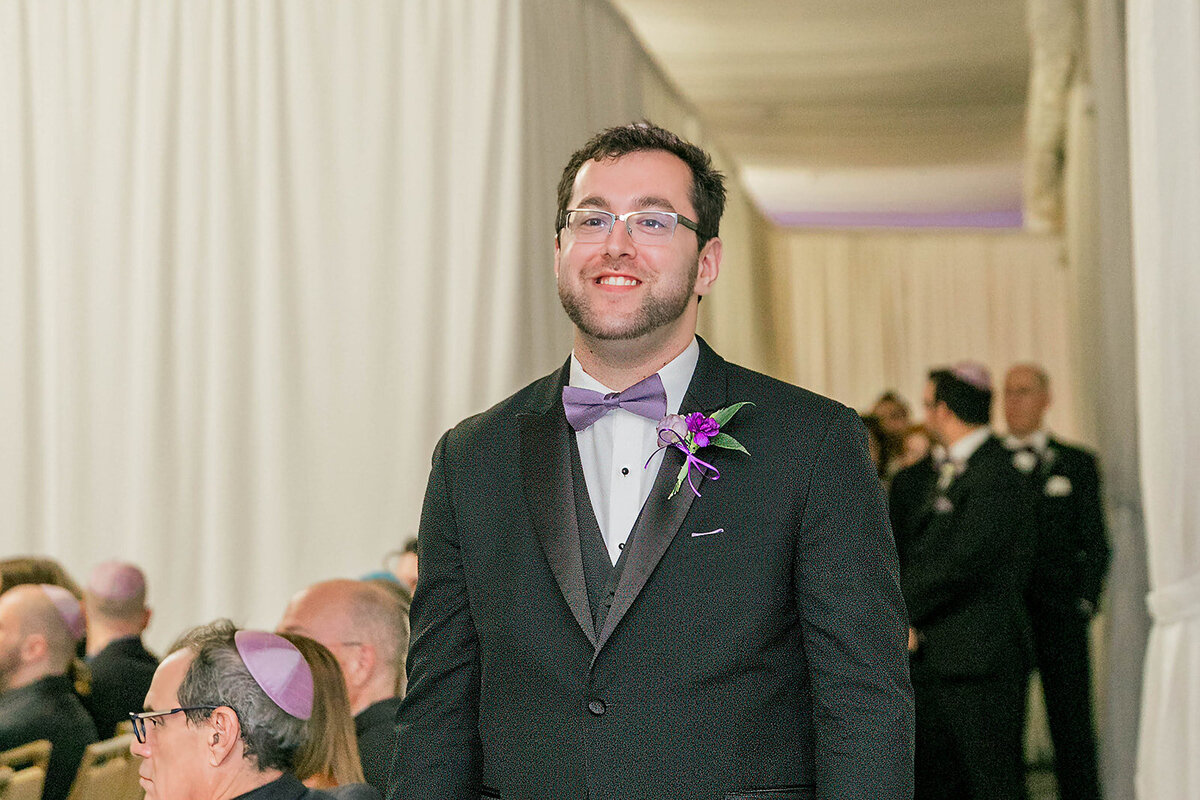 Eliana-Melmed-Photography-Chicago-LosAngeles-Jewish-WeddingPhotography-Chuppah-00030