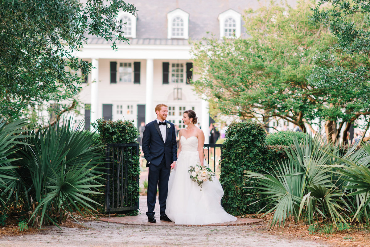 A Super-Stylish Wedding at Pine Lakes Country Club in Myrtle Beach by Pasha Belman Photographer-27