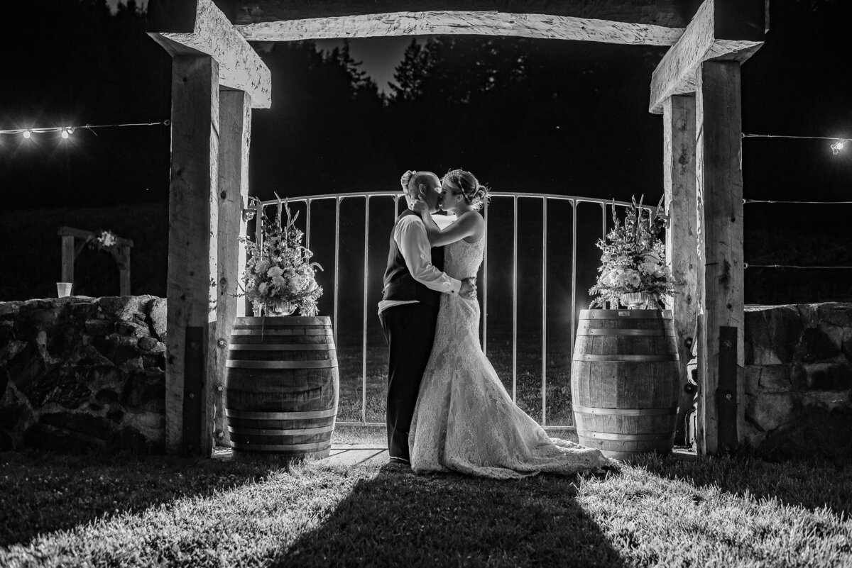 Redway-California-wedding-photographer-Parky's-PicsPhotography-Humboldt-County-Photographer-Rosina-Vineyards-wedding-35.jpg