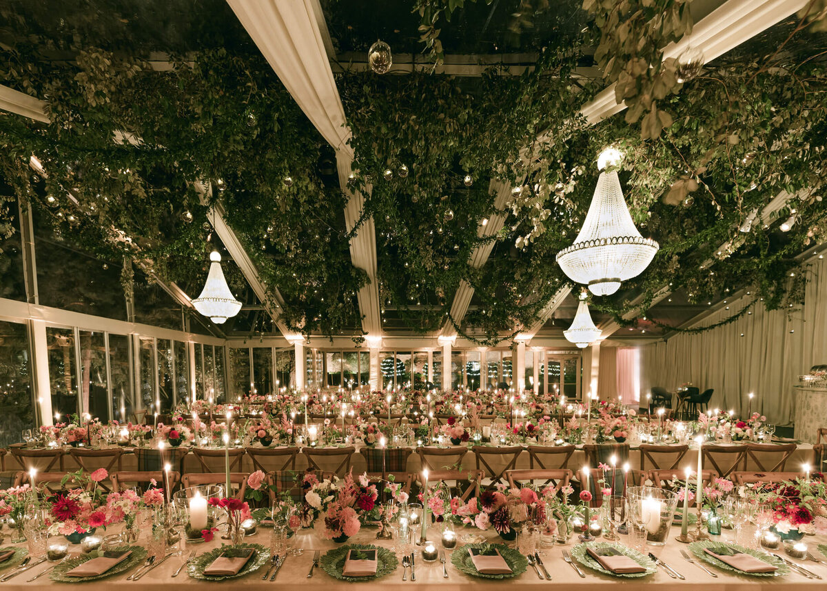 chloe-winstanley-wedding-oxford-gsp-dinner-winter-tablescape