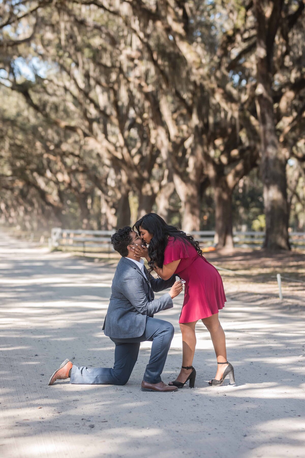 Proposal Photos at Wormsloe Historic Site by Phavy Photography, Savannah wedding photographer