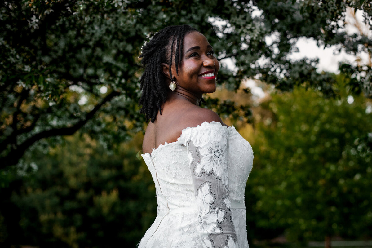 Como-Park-Conservatory-Saint-Paul-Minnesota-Summer-Wedding-Andy-Hardman-Photography18