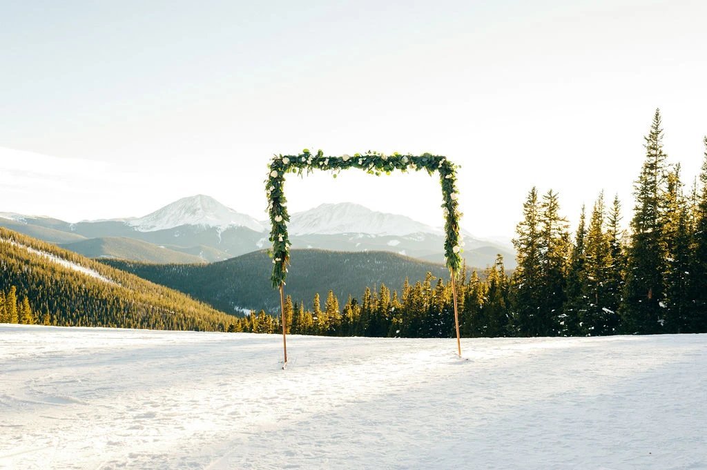 Enorm-Gallery37227-weddingphotography-colorado-mountain-snow-gaywedding-lgbqt-decor-scenic-51_1024x1024