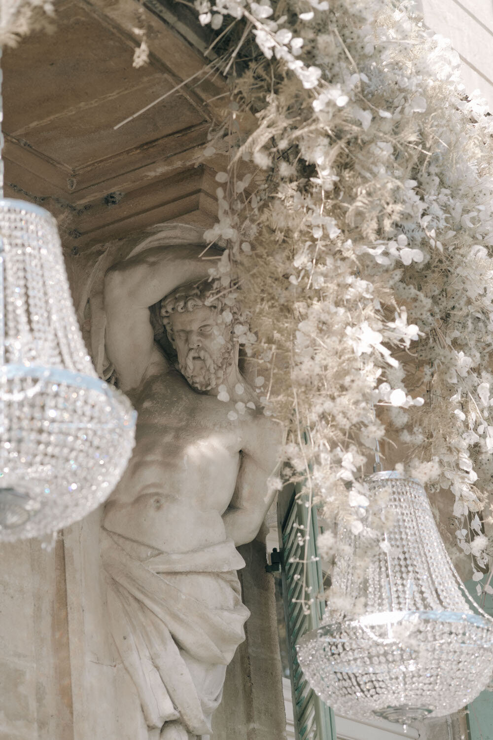 Flora_And_Grace_Chateau_De_Tourreau_Provence_Editorial_Wedding_Photographer-41-1