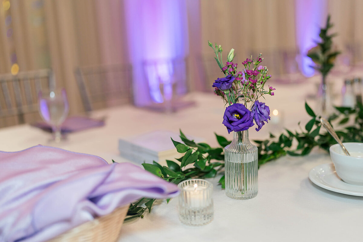 Eliana-Melmed-Photography-Chicago-LosAngeles-Jewish-WeddingPhotography-ElianaSklar-VenueDetails-00020