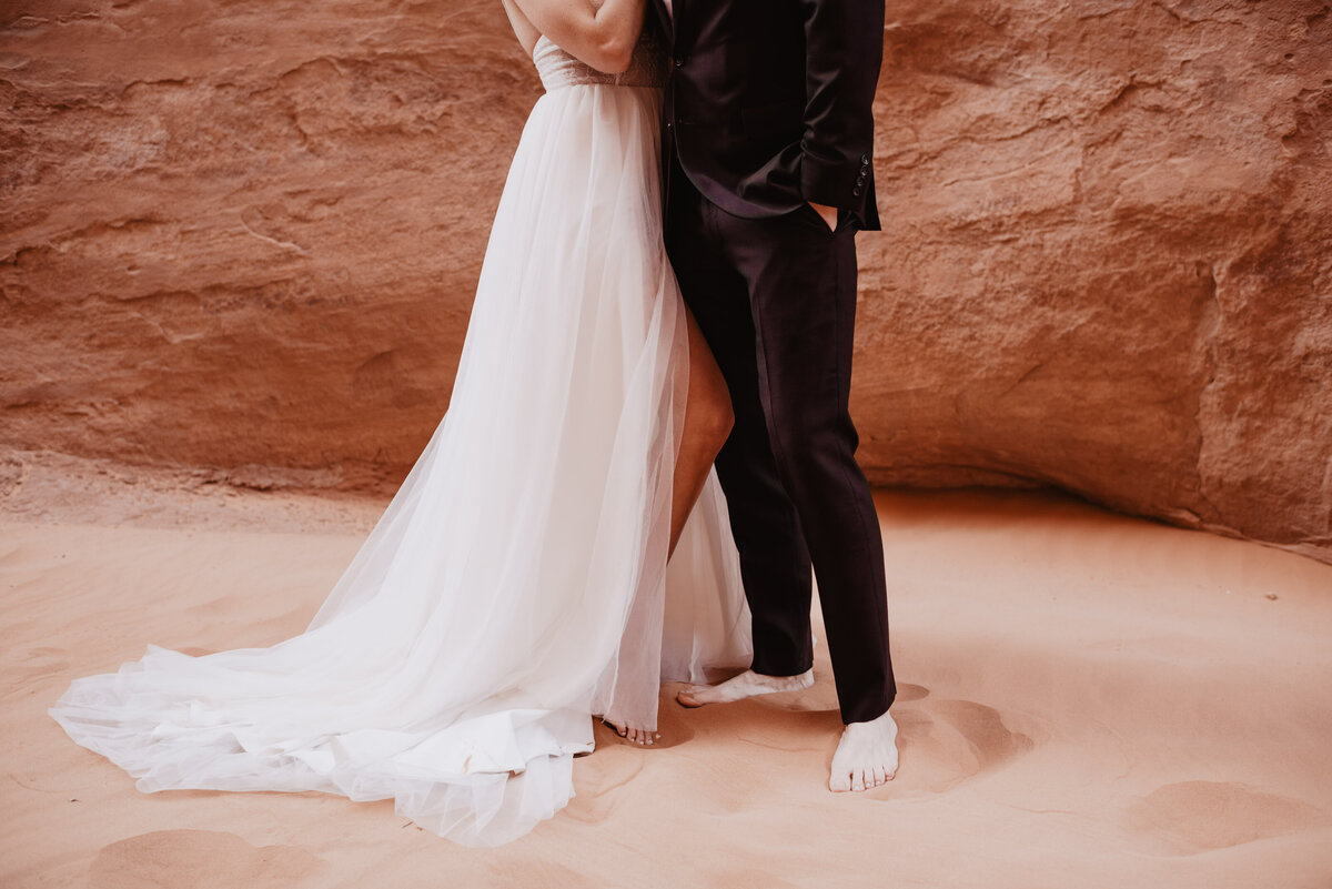 Utah elopement photographer captures bride and groom's feet