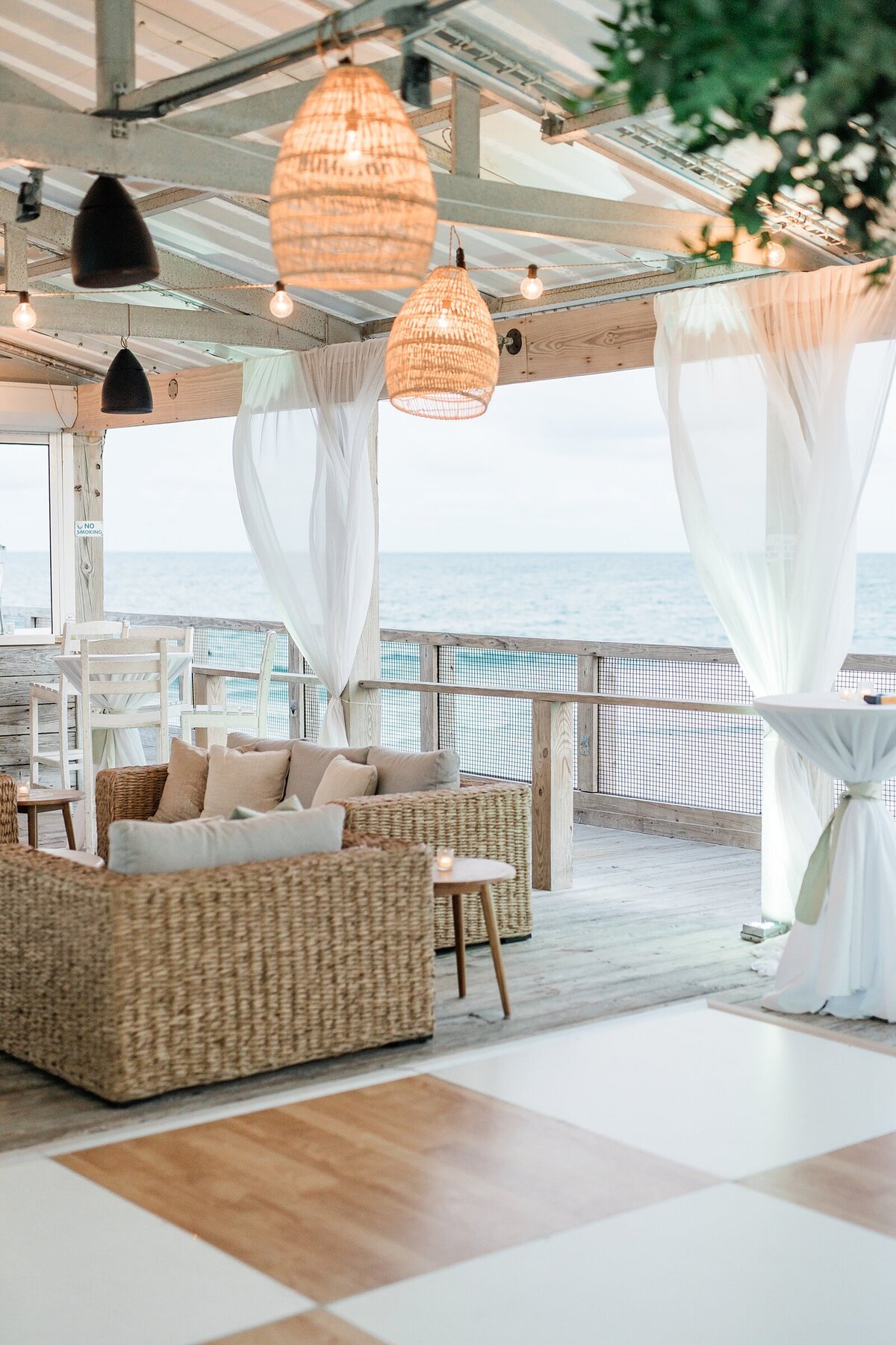 Airlie Gardens and Oceanic Wedding Wilmington NC Brittanie Raquel Events Wedding Planning_0012