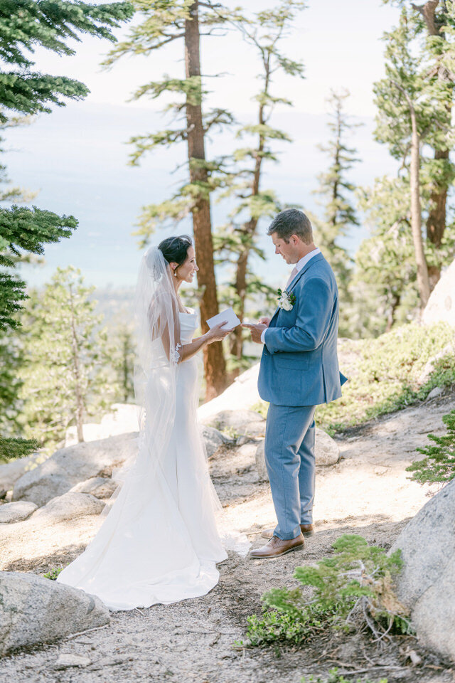 Couple exchanging vows in Tahoe
