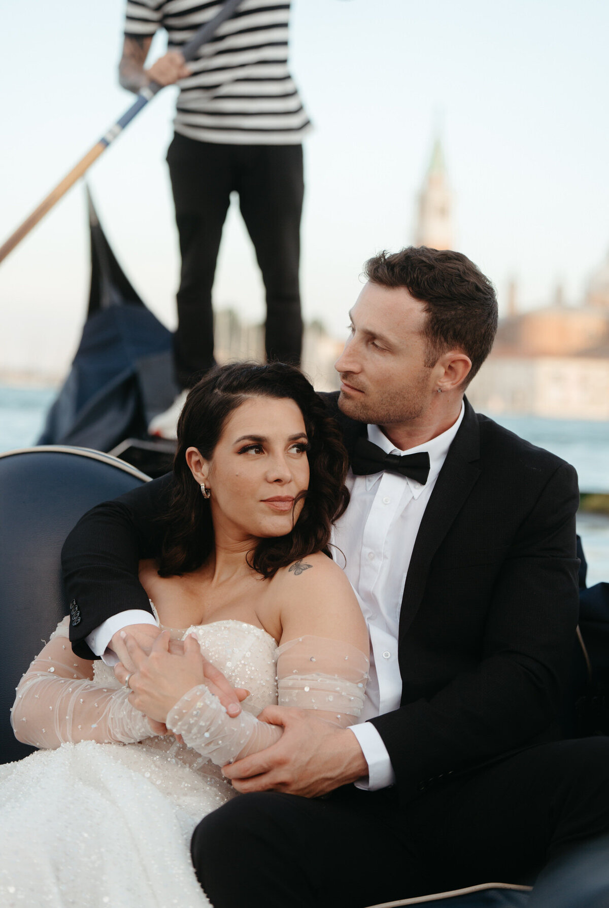 the_chaffins_international_destination_wedding_elopement_photographers_sammie_chaffin_micah_editorial_adventure_photos_travel_venice_italy_22