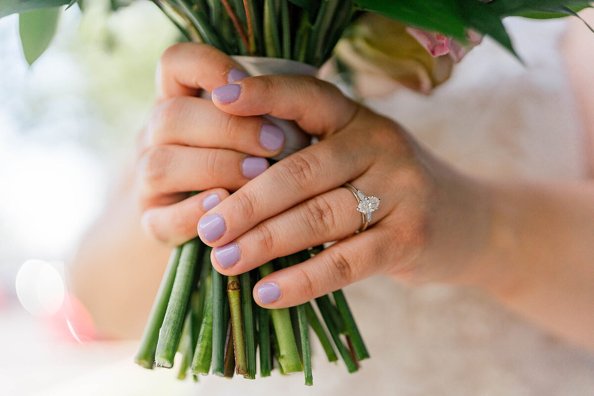 Eliana-Melmed-Photography-Chicago-LosAngeles-Jewish-WeddingPhotography-ElianaSklar-FirstLook-00007