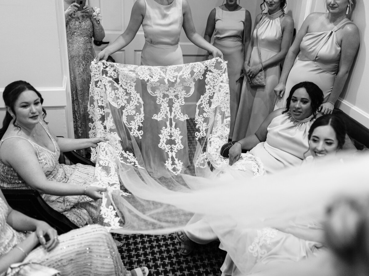 resort-at-longboat-key-club-wedding-caroline-and-drew-by-jake-ford-photography-sarasota-wedding-photographer - 024