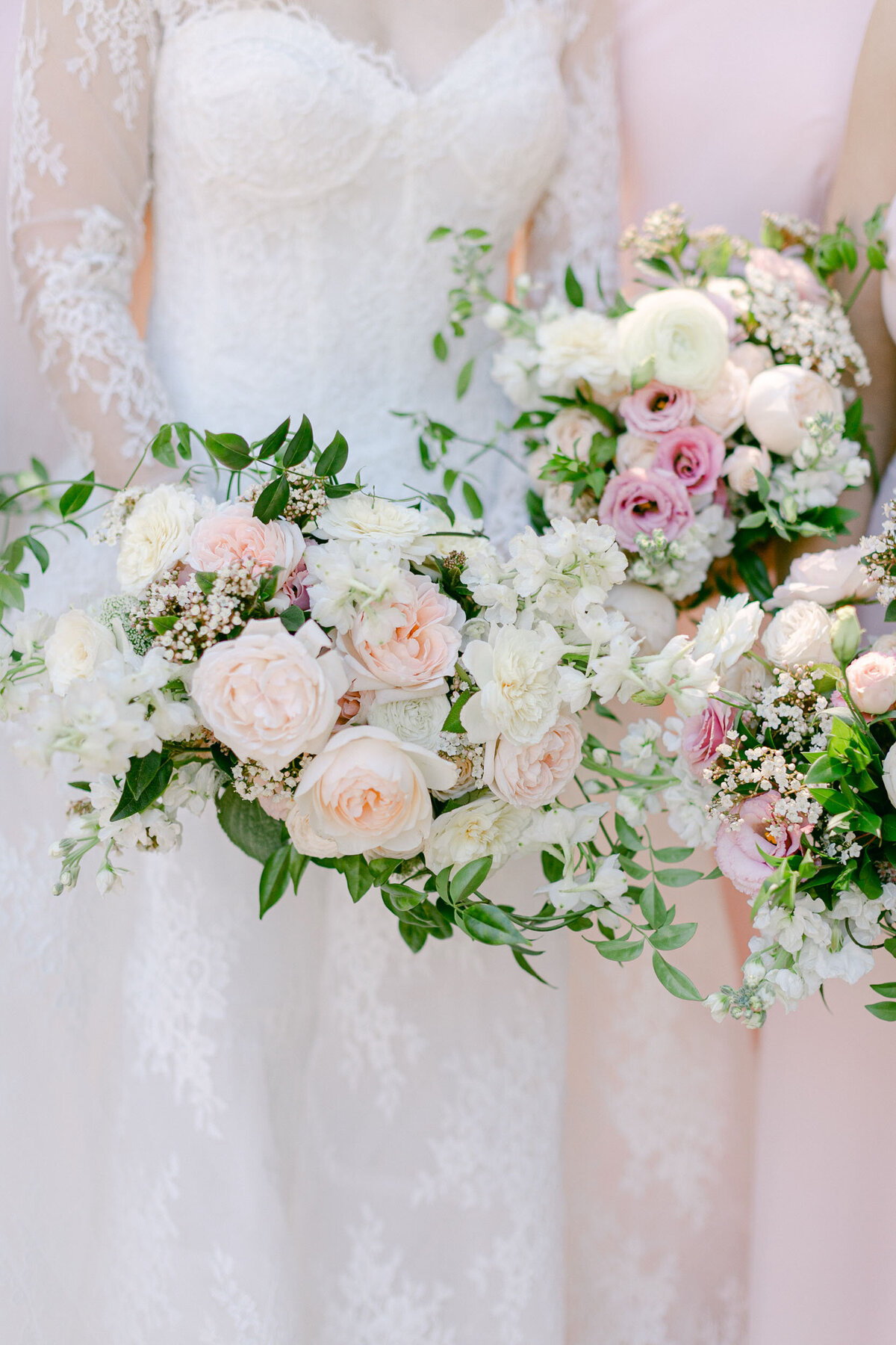 Classic-Pastel-Wedding-Isibeal-Studio-Florals-15