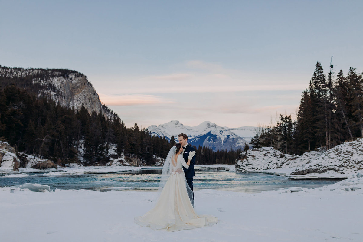 bow falls banff winter wedding photographer