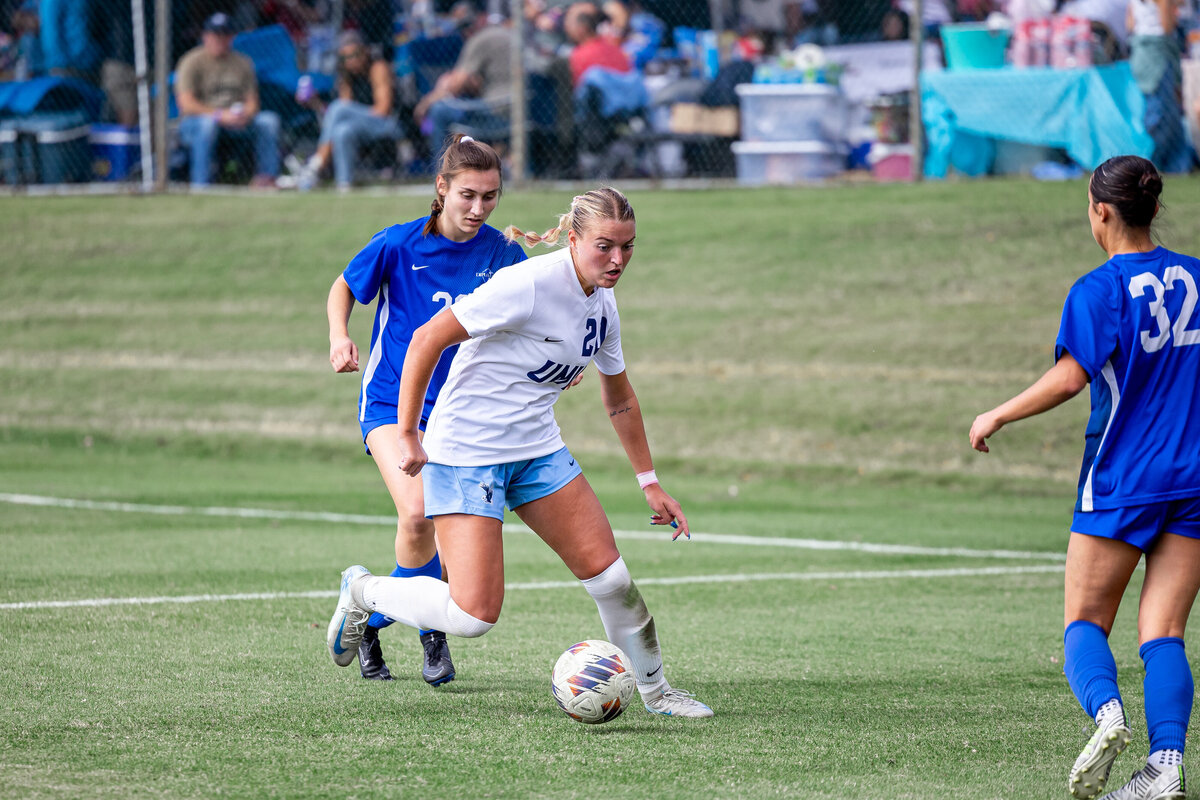 WomensSoccerHomecoming2024-1079
