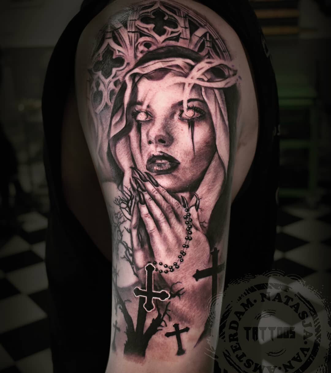 bloodyink-tattoo-studio-guestartist-natasja (12)