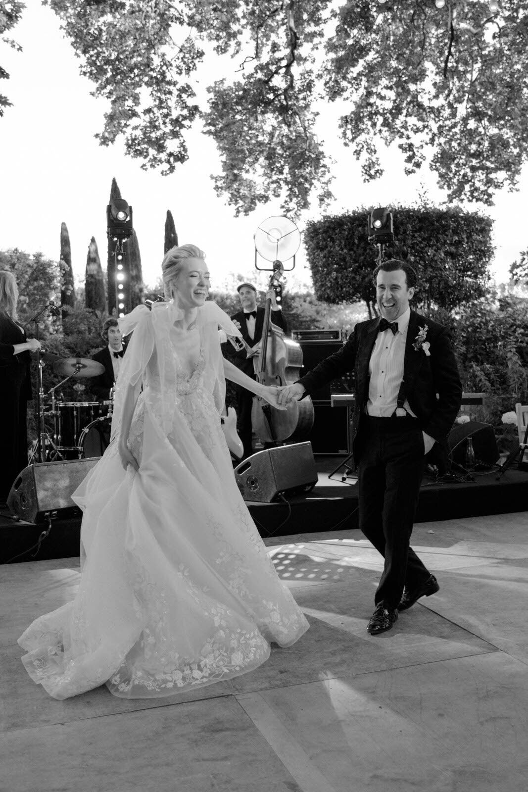 Flora_And_Grace_Provence_Domaine_De_Chalamon_Editorial_Wedding_Film_Photographer-881