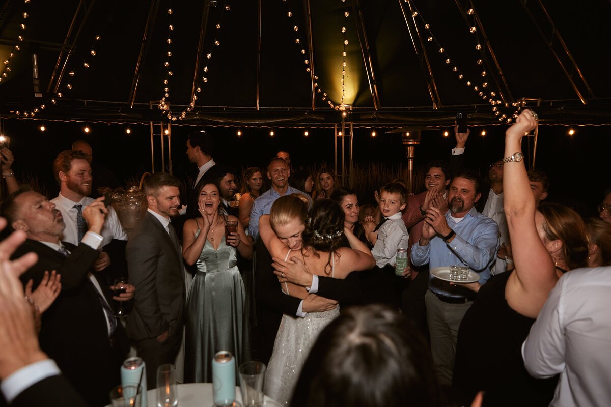 Cleveland wedding photographer