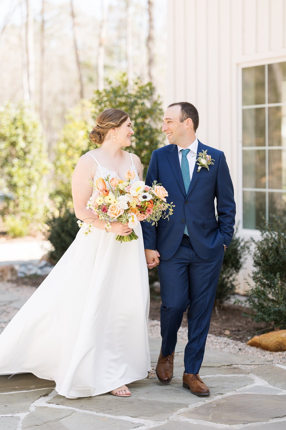 Carolina-Grove-Wedding-Photographer-Raleigh-NC-Sarah-Hinckley-Photography-Rachel-Max-Portfolio-_0030