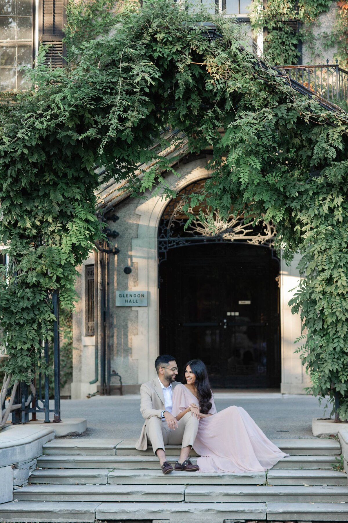 York-Glendon-Campus-Engagement-Photography-by-Azra_0004