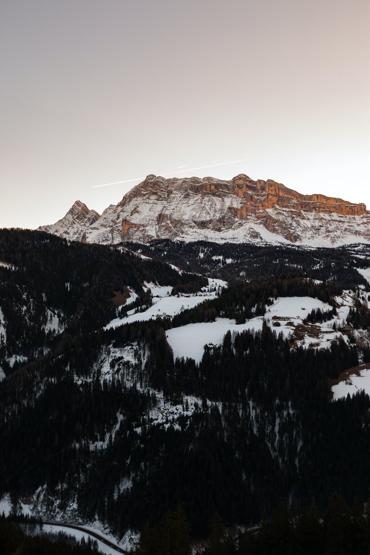 eberhard-grossgasteiger-u9GYDhhHKsE-unsplash
