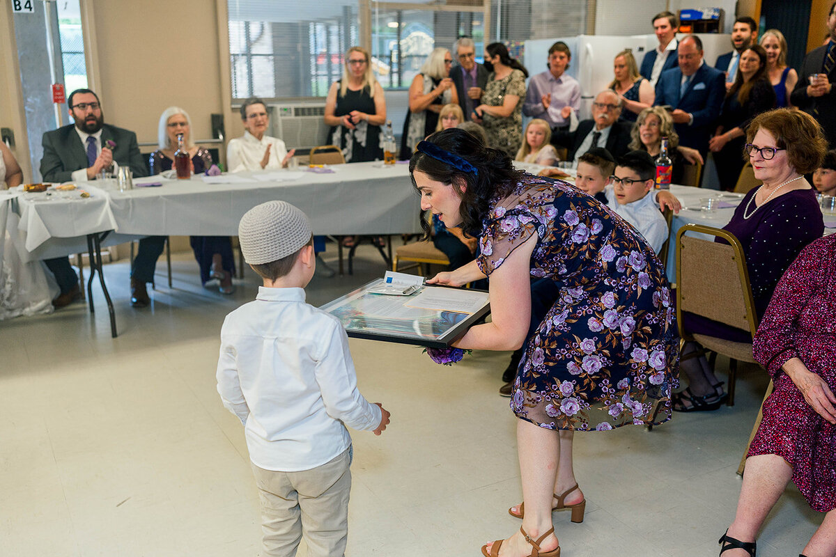 Eliana-Melmed-Photography-Chicago-LosAngeles-Jewish-WeddingPhotography-ElianaSklar-Tisch-00137