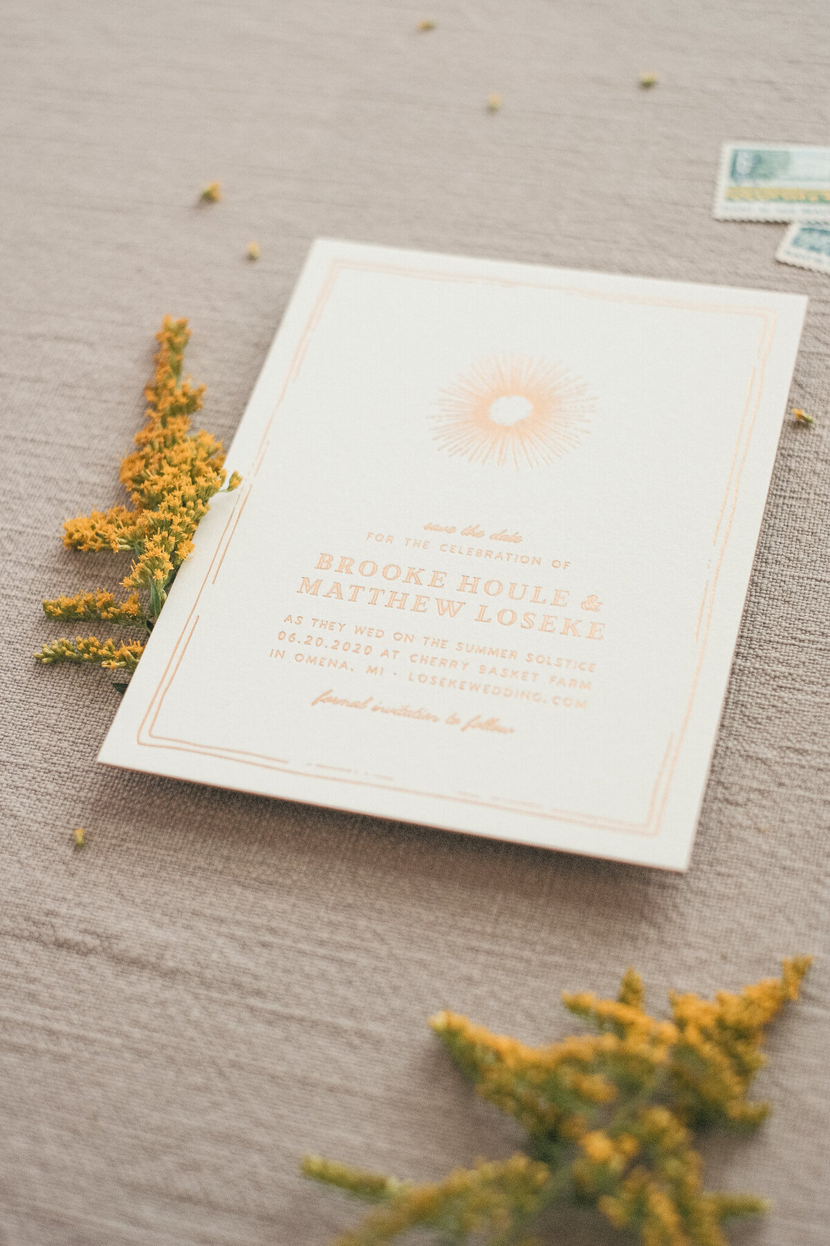 summer-solstice-wedding-invites-paperandhoney-28