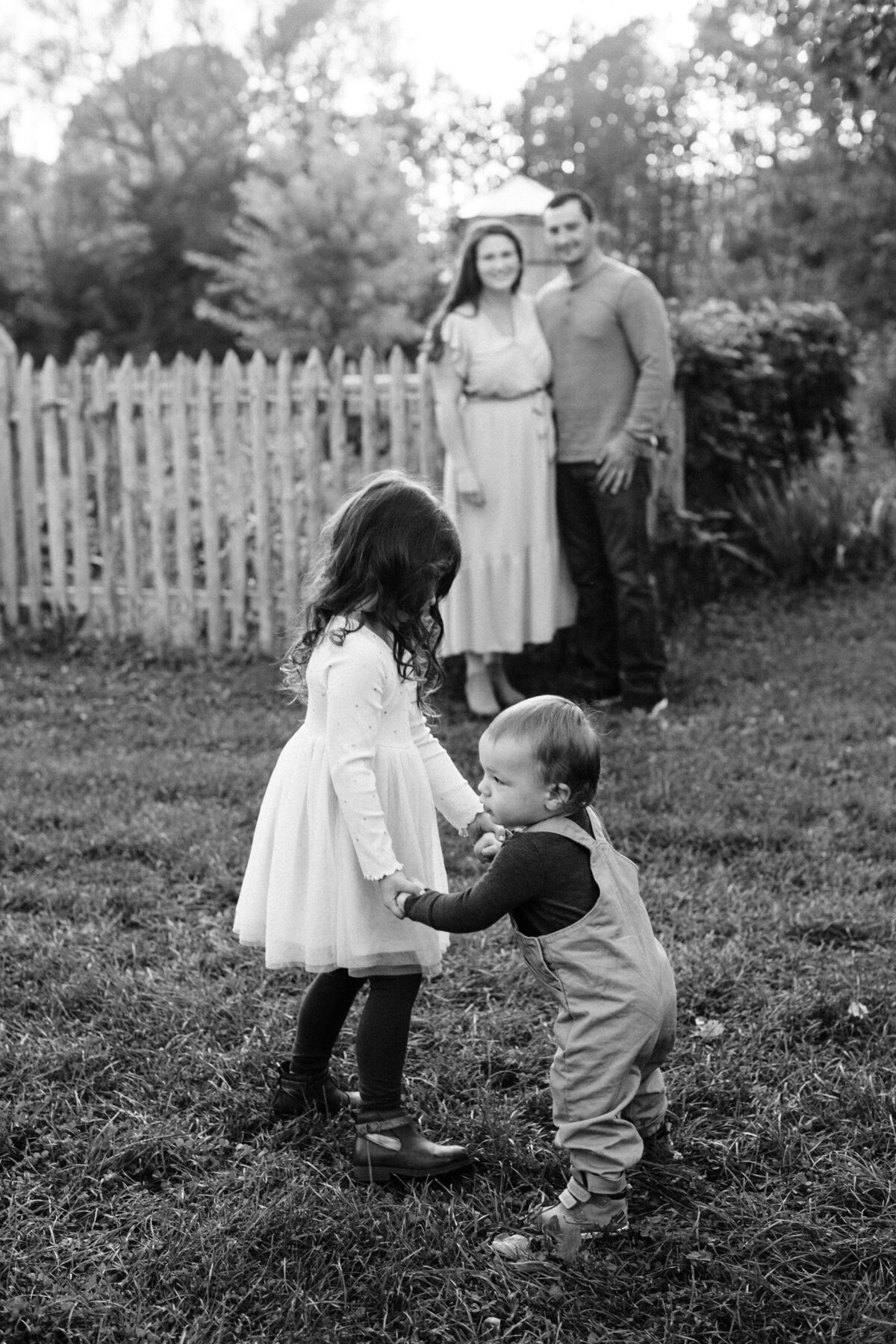 Nature-Inspired-Family-Photos-Milwaukee4